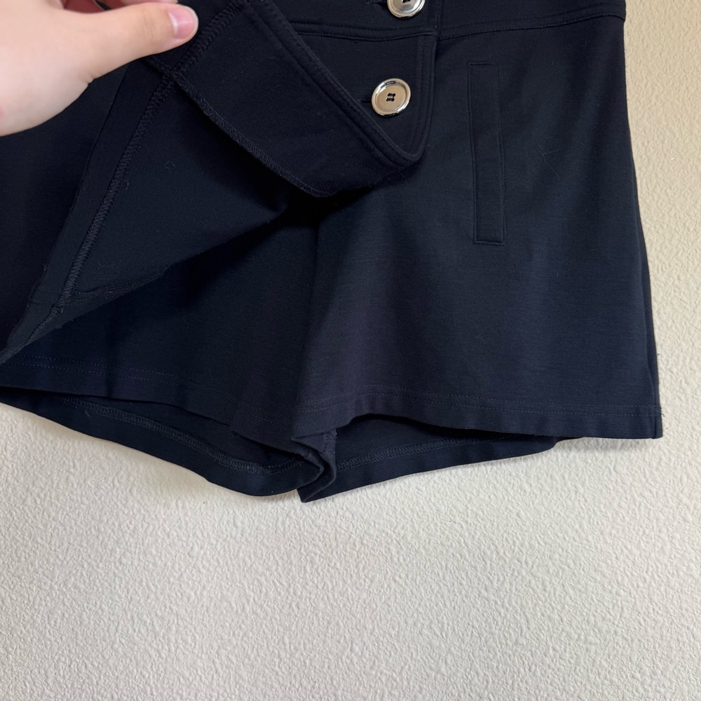 Cache women 8 accent button front preppy skort black - Picture 5 of 13